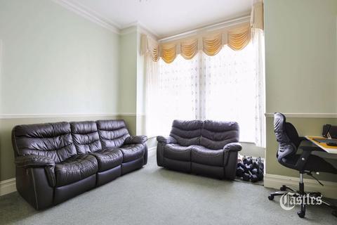 40 Gunton Road, London, E5 9JS