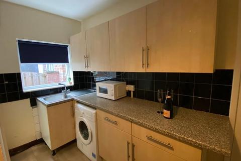 3 bedroom flat to rent, 436a Ecclesall Road, Sheffield