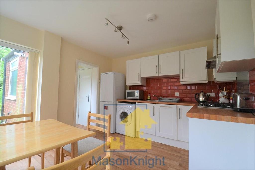 Gristhorpe Road Selly Oak... 4 bed end of terrace house £1,681 pcm (£