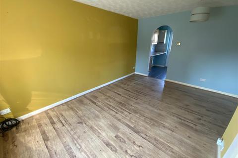 22 Clos Cilsaig, Dafen, Llanelli, SA14 8QU