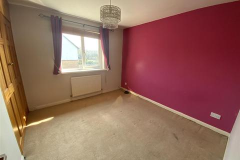 22 Clos Cilsaig, Dafen, Llanelli, SA14 8QU