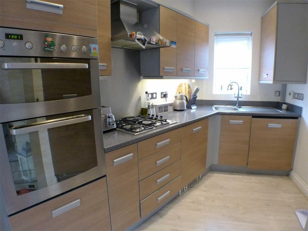 Open plan fitted kitchen