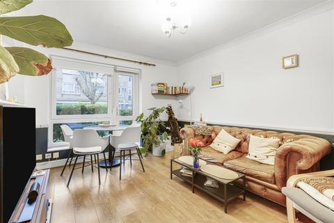 1 bedroom flat to rent, Atney Road, Putney, London