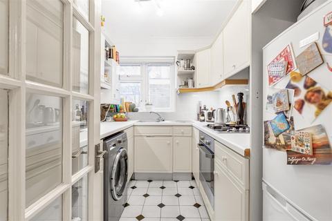 1 bedroom flat to rent, Atney Road, Putney, London