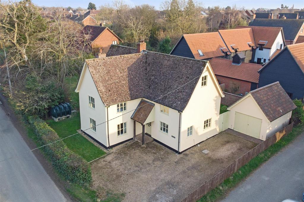 Mill Street, Gislingham 4 bed detached house £575,000