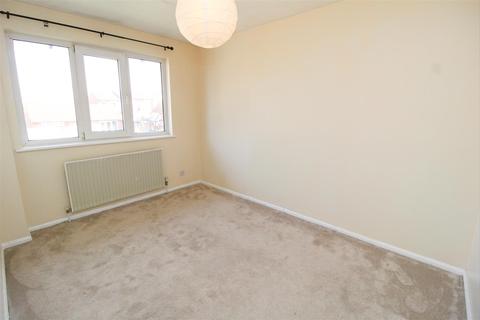 7 Challacombe, Furzton, Milton Keynes, MK4 1DP