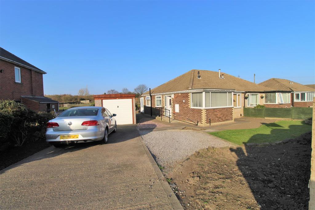 Bar Lane, Staincross, Barnsley S75 6GE 2 bed semidetached bungalow £