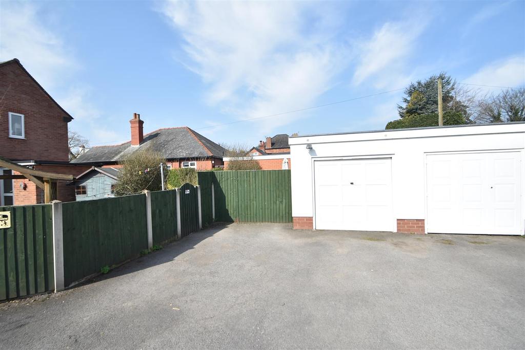 20 Oakfield Road, Copthorne, Shrewsbury SY3 8AE 3 bed detached house ...