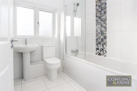 1 Elliots Close, West Horndon, Brentwood, CM13 3FU