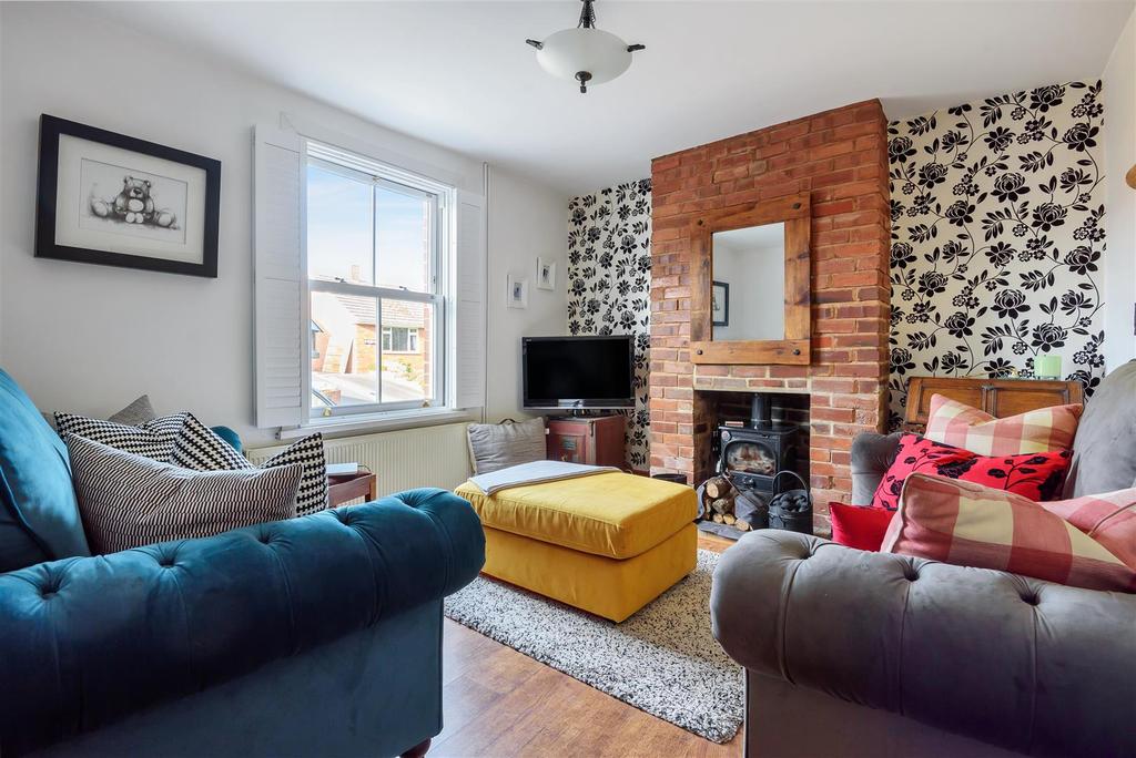 Causey Lane, Pinhoe, Exeter 2 bed terraced house £275,000