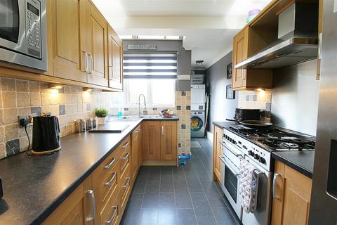 107 Beverley Road, Hessle, HU13 9AN