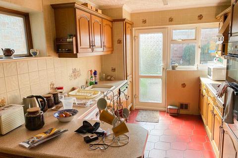 24 Laurel Avenue, Gravesend, DA12 5QP