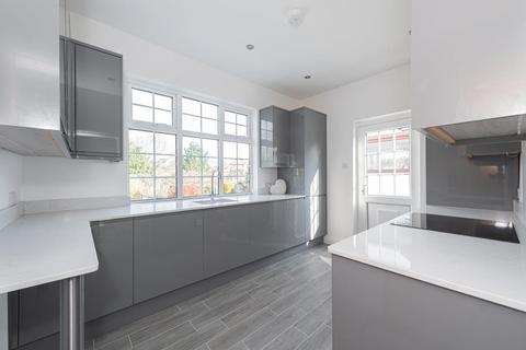 32 Manor Drive, Epsom, KT19 0EY