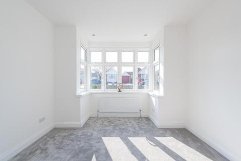 32 Manor Drive, Epsom, KT19 0EY