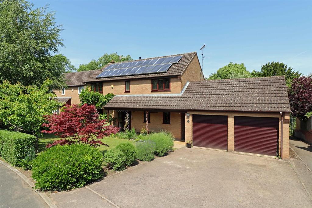 Drive, Warwick 4 bed detached house for sale £810,000