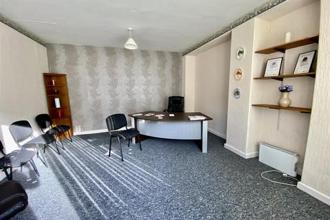 3 bedroom end of terrace house for sale - Sand Street, Pwllheli