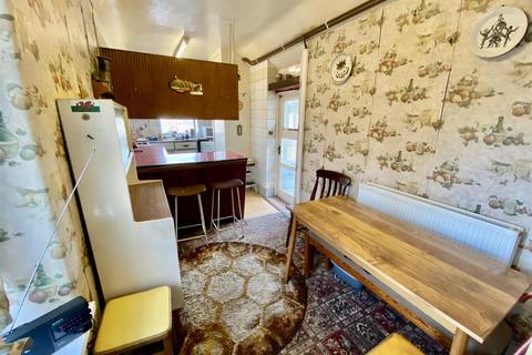 3 bedroom end of terrace house for sale - Sand Street, Pwllheli