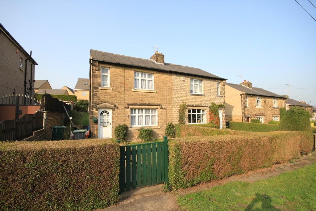 Apperley Road, Apperley Bridge, Bradford 3 bed semidetached house £