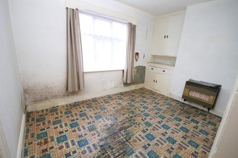 147 Apperley Road, Idle, Bradford, BD10 0AX