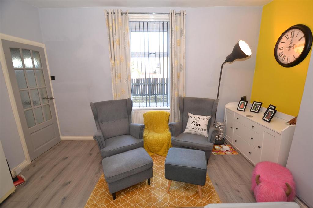 Undercliffe Road, Eccleshill, Bradford 2 bed terraced house £110,000