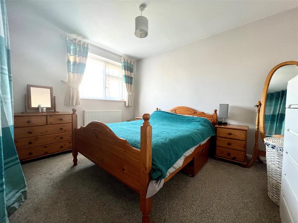 Bedroom.jpg