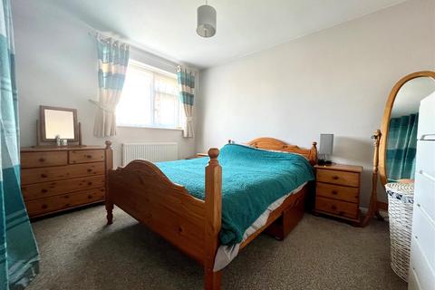 48 Shetland Close, Ipswich, IP4 3DY