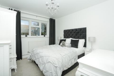 3 Bartlett Drive, Whitstable, CT5 1TB