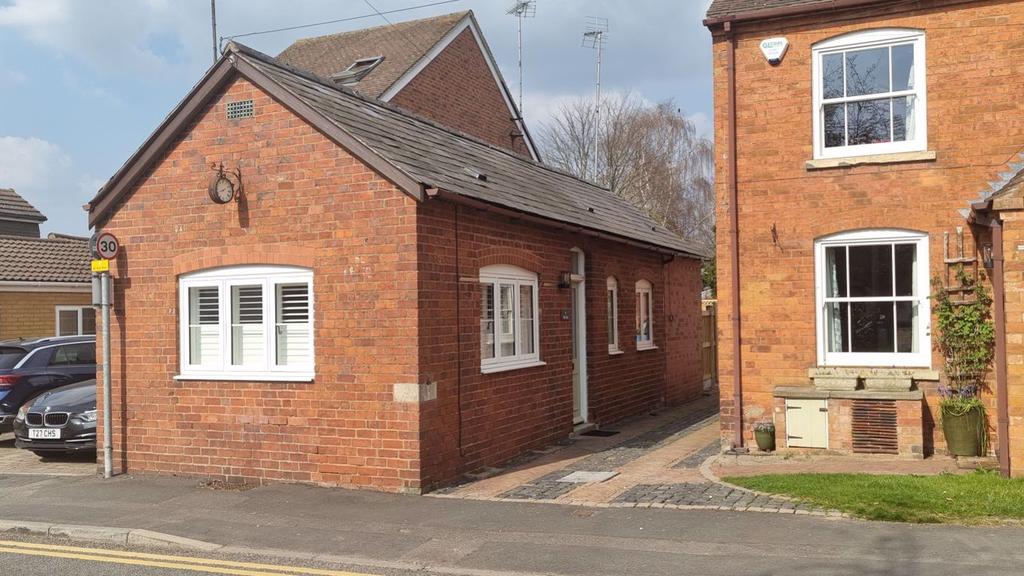 Belbroughton Road, Blakedown... 1 bed detached house £795 pcm (£183 pw)