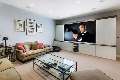 6 Chantry Quarry, Guildford, GU1 3AF