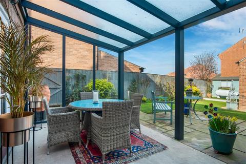 10 Crabtree Drive, Malton, YO17 7FQ
