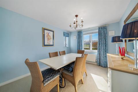 10 Crabtree Drive, Malton, YO17 7FQ