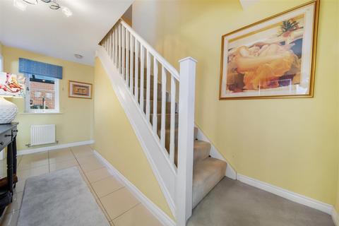 10 Crabtree Drive, Malton, YO17 7FQ