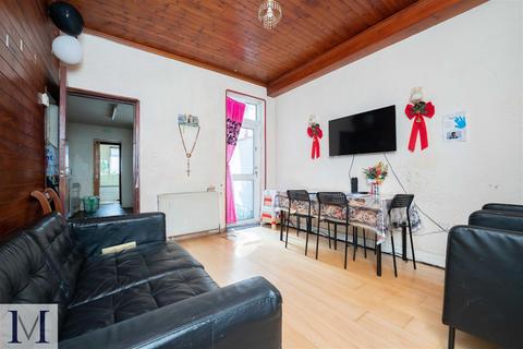 28 Gordon Road, Southall, UB2 5QE