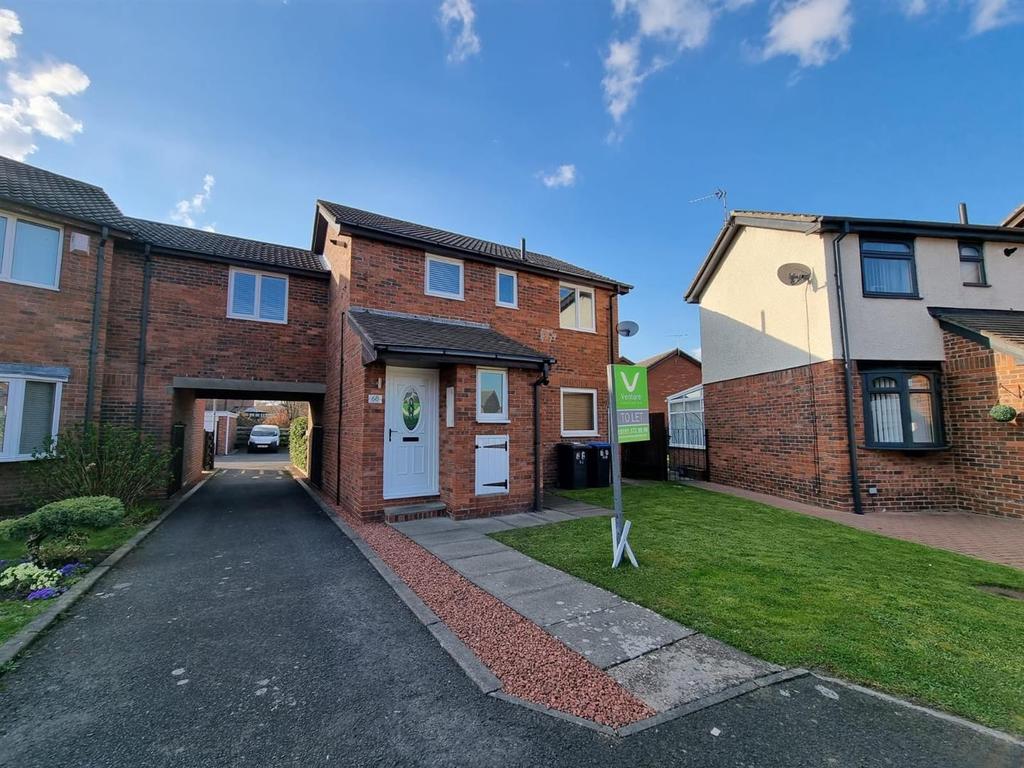 Carlton Close, Ouston, Chester Le Street 2 bed flat £595 pcm (£137 pw)