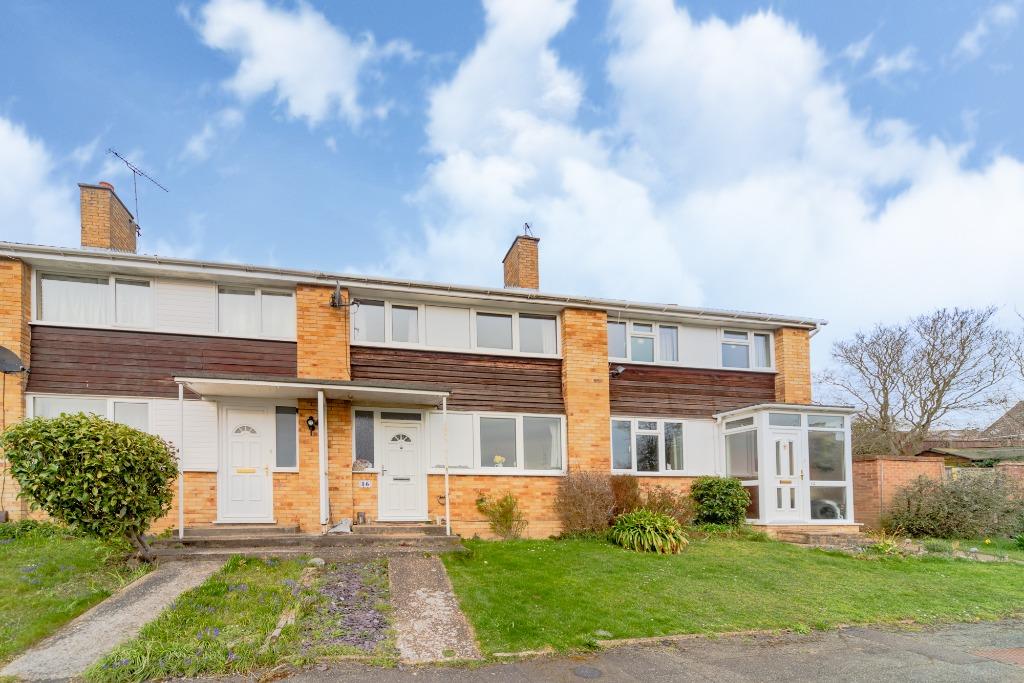 Wentworth Crescent, Maidenhead, SL6 3 bed terraced house £395,000
