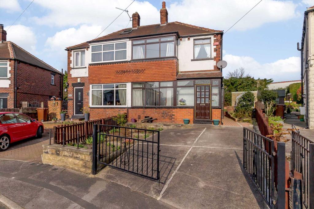 Waincliffe Crescent, Beeston, LS11 8EU 3 bed semidetached house £170,000