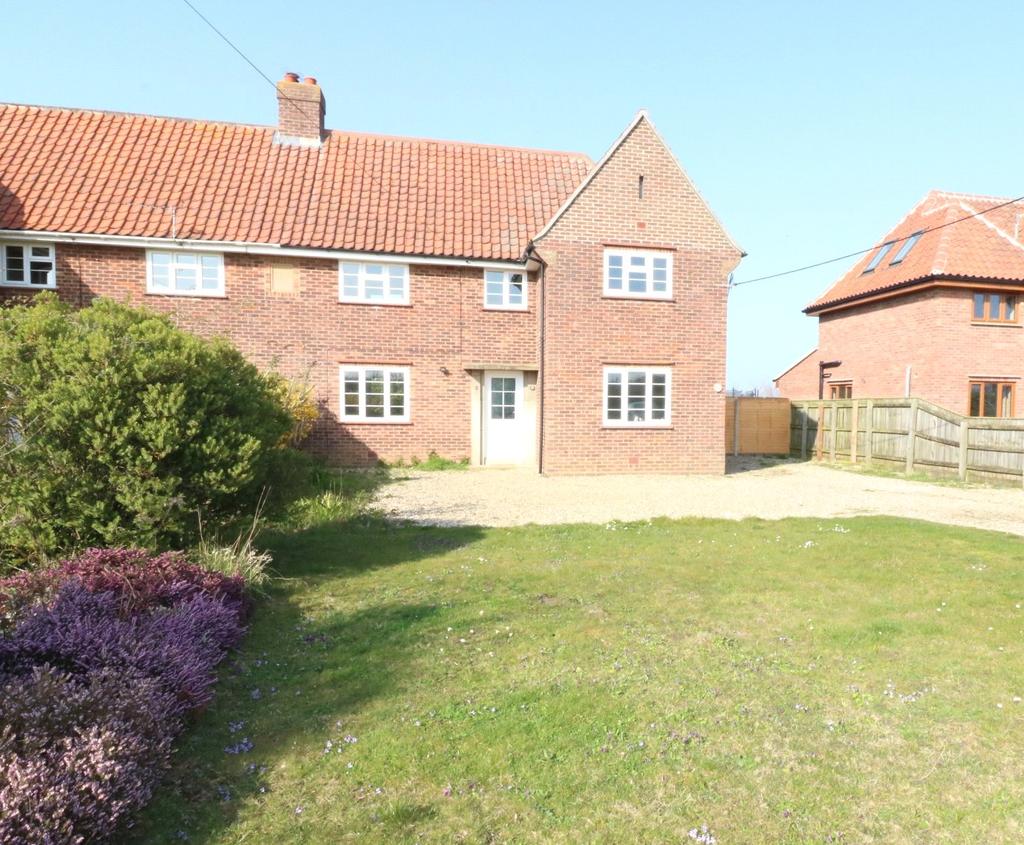 High Street, Ketteringham, Wymondham... 3 bed semidetached house £