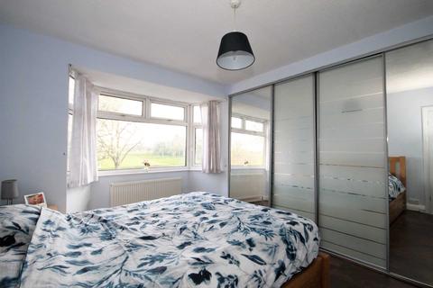 53 Forest Road, Sutton, SM3 9PA