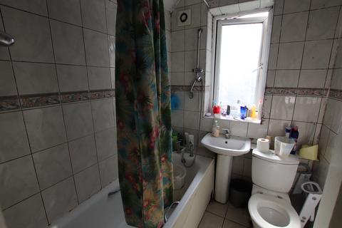 78 Oakridge Road, Bromley, BR1 5QN