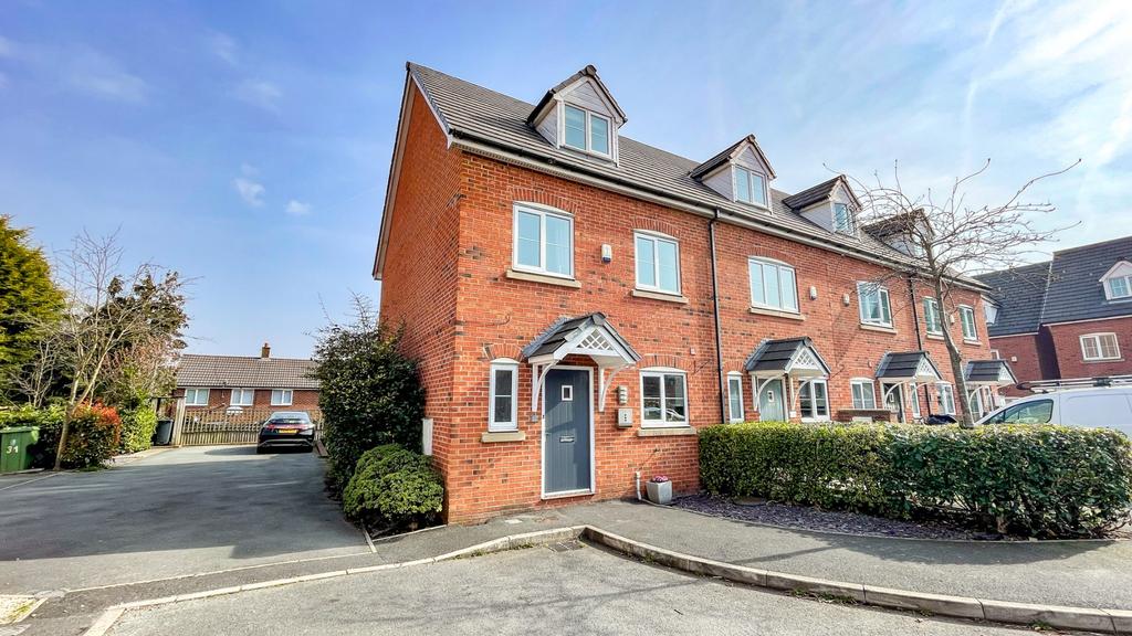 20 Lowerfield Gardens, Golborne 4 bed townhouse £210,000