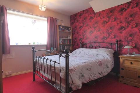 2 Glebe Square, Leeming Bar, Northallerton, DL7 9AF