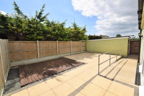 7 Frinton Road, Kirby Cross, Frinton-on-sea, CO13 0LF
