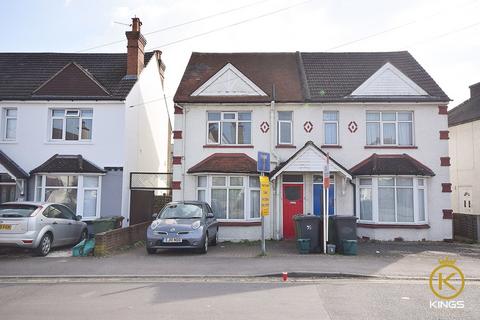 4 bedroom semi-detached house to rent, Weston Road