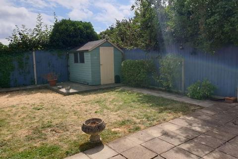34 Abbots Road, Edgware, HA8 0RE