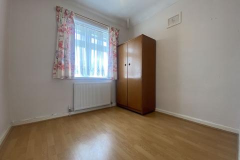 34 Abbots Road, Edgware, HA8 0RE