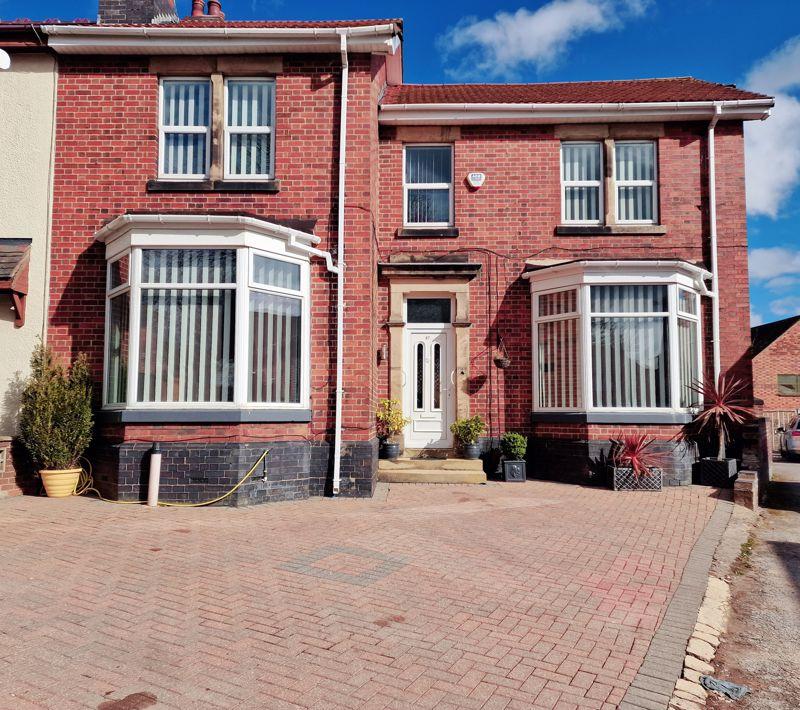 Trentham Road, Dresden 5 bed end of terrace house £260,000