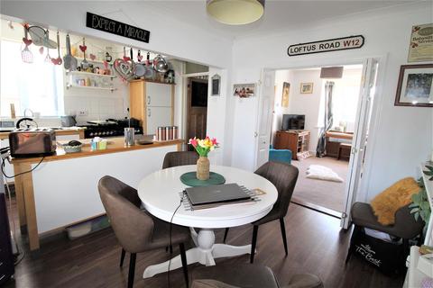 21 Belgrave Road, Minster On Sea, Sheerness, ME12 3EB