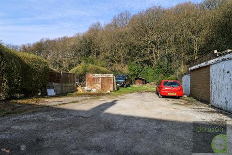 Land for sale, Park Road, Elland