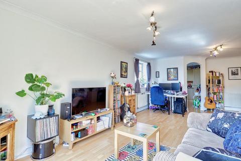 4, Branwell Lodge The Strone, Apperley Bridge, Bradford, BD10 0NY