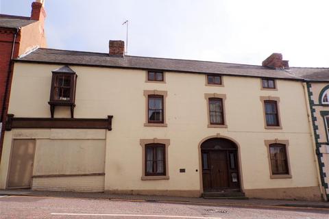 5 bedroom terraced house for sale, High Street, St. Asaph